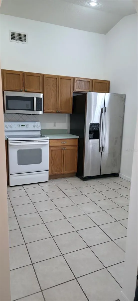2160 EOLA COURT Oviedo, FL 32765