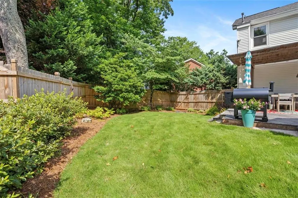 1213 Club Walk Drive NE Brookhaven, GA 30319