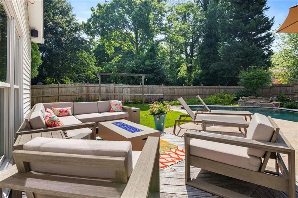 1213 Club Walk Drive NE Brookhaven, GA 30319