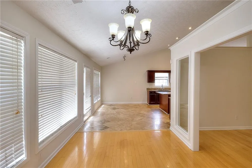 5386 Haverford Mill Cove Lilburn, GA 30047