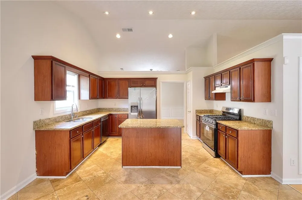 5386 Haverford Mill Cove Lilburn, GA 30047