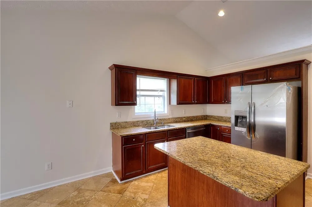 5386 Haverford Mill Cove Lilburn, GA 30047