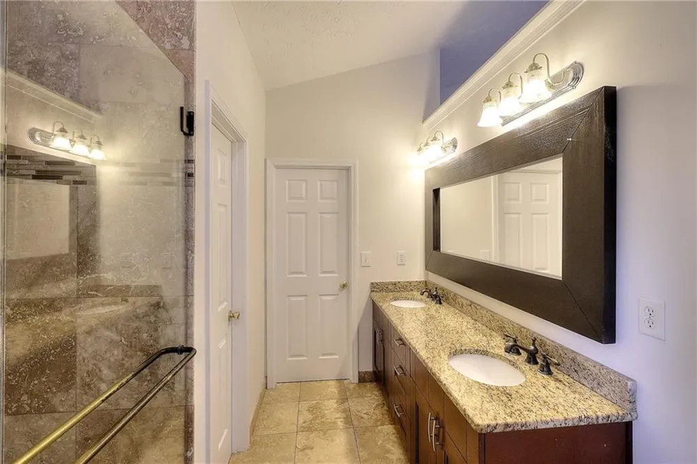 5386 Haverford Mill Cove Lilburn, GA 30047