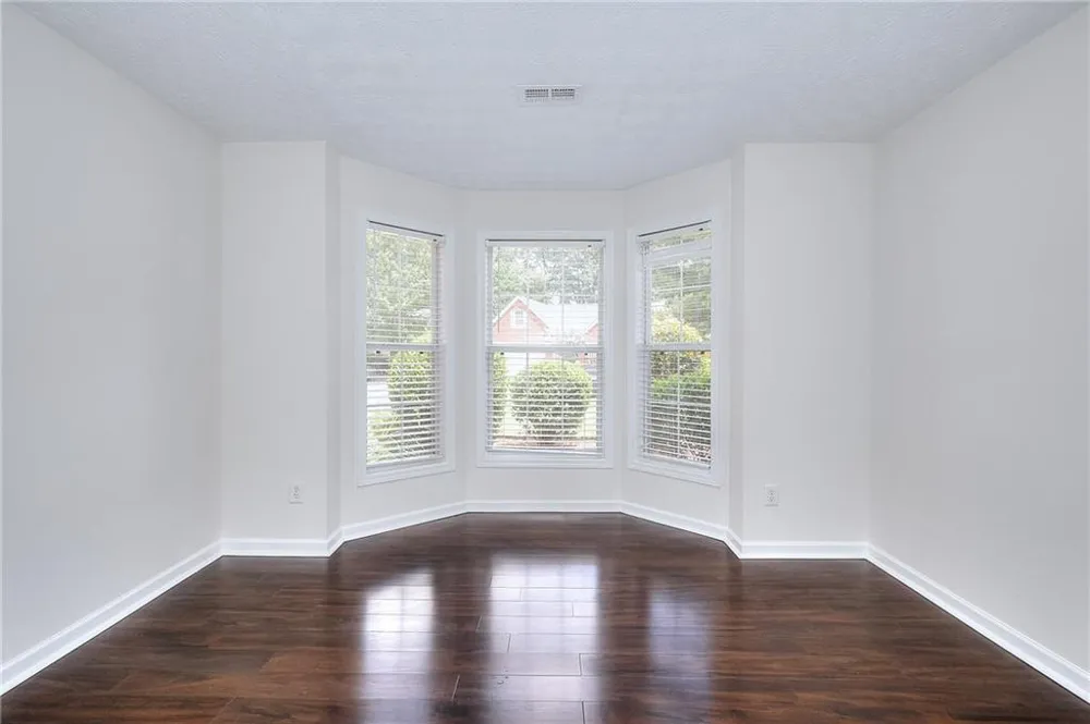 5386 Haverford Mill Cove Lilburn, GA 30047