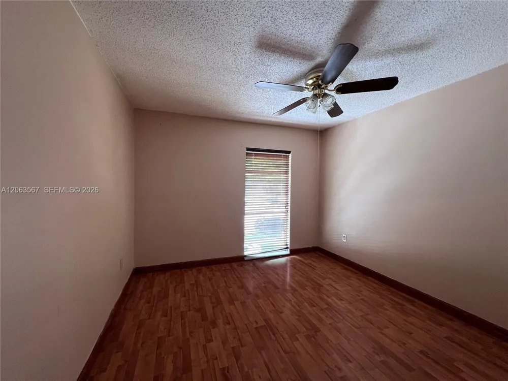 2750 34th Ave #9D Hollywood, FL 33021