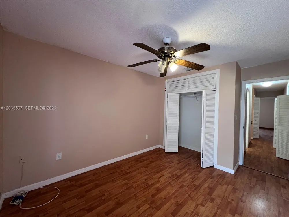 2750 34th Ave #9D Hollywood, FL 33021