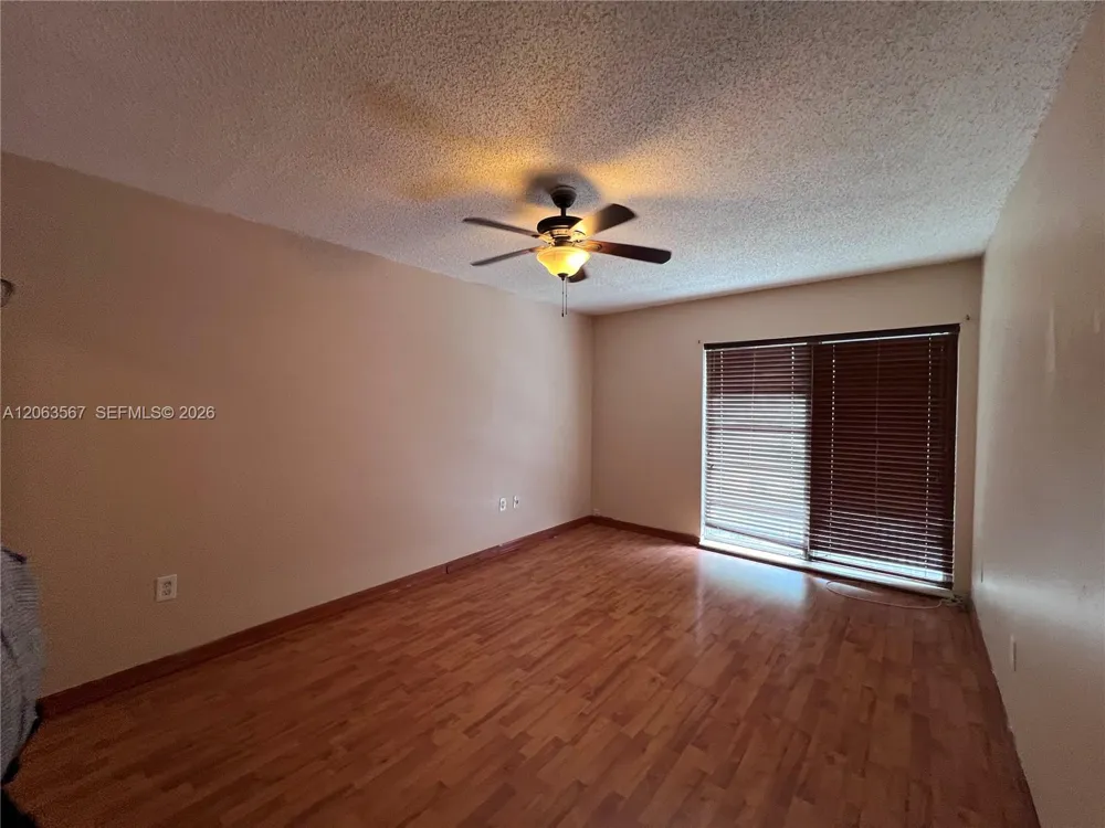2750 34th Ave #9D Hollywood, FL 33021