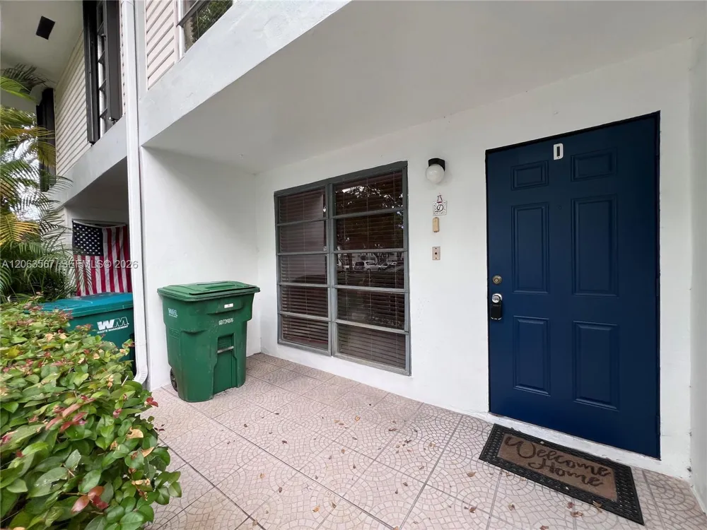 2750 34th Ave #9D Hollywood, FL 33021