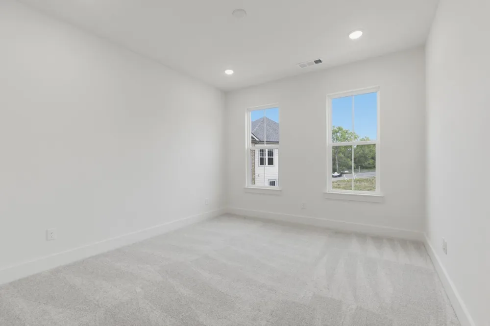 152 Nearwater Place Hendersonville, TN 37075