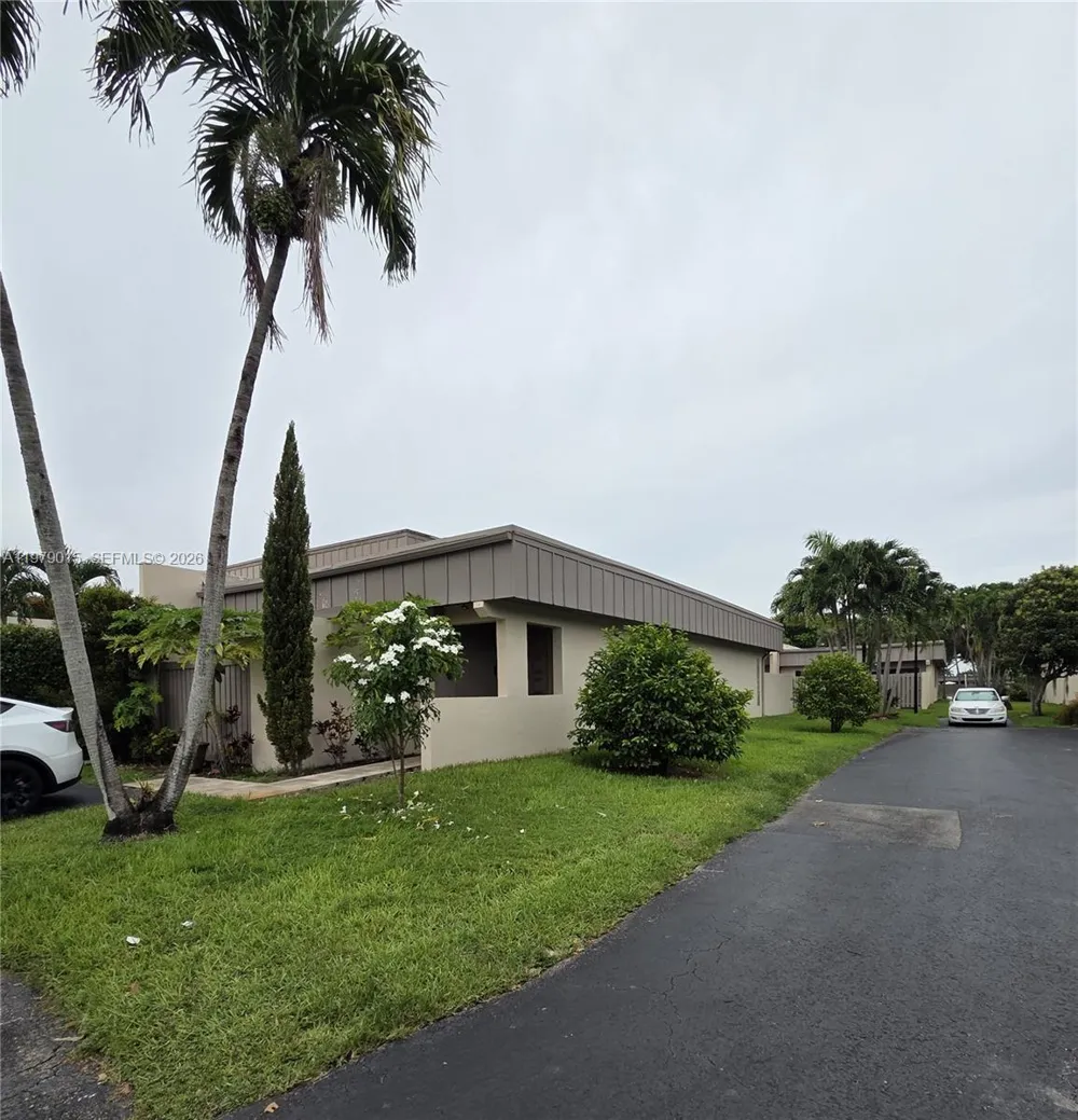 7439 SW 106th Ct Miami, FL 33173