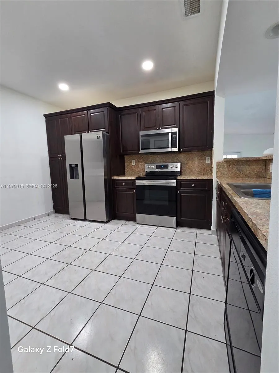 7439 SW 106th Ct Miami, FL 33173
