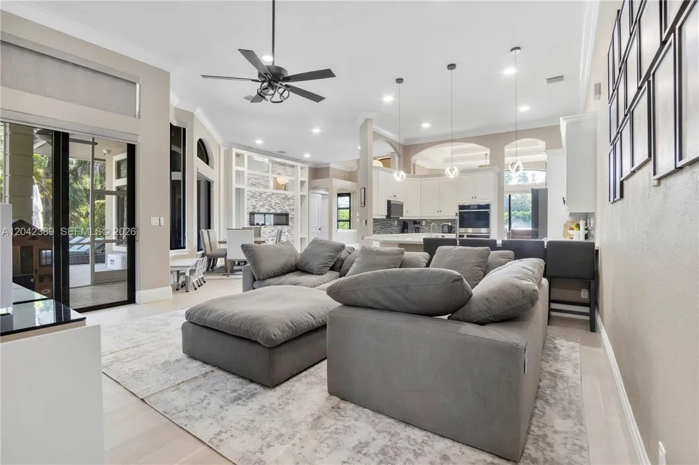 5755 NW 72nd Way Parkland, FL 33067