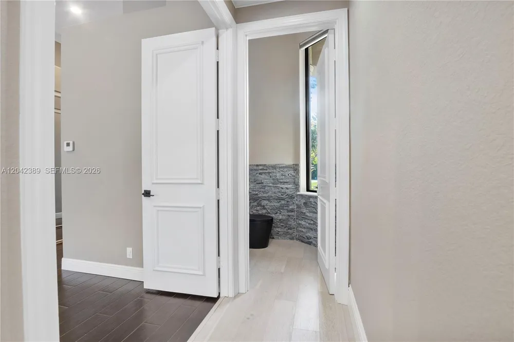 5755 NW 72nd Way Parkland, FL 33067