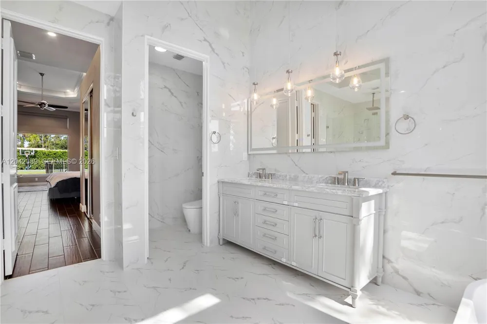 5755 NW 72nd Way Parkland, FL 33067