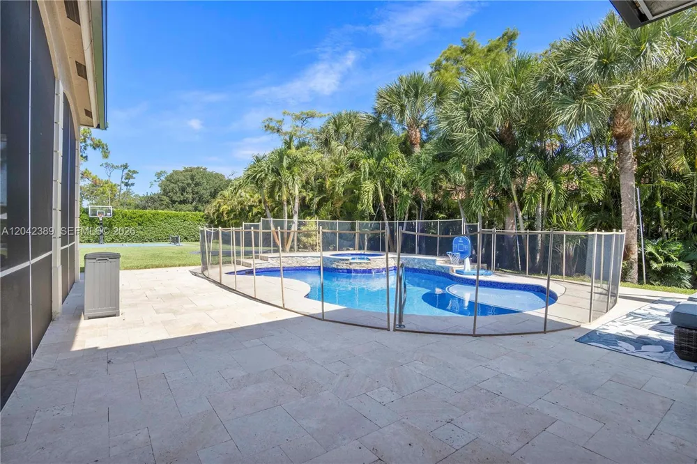 5755 NW 72nd Way Parkland, FL 33067