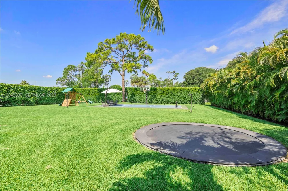 5755 NW 72nd Way Parkland, FL 33067