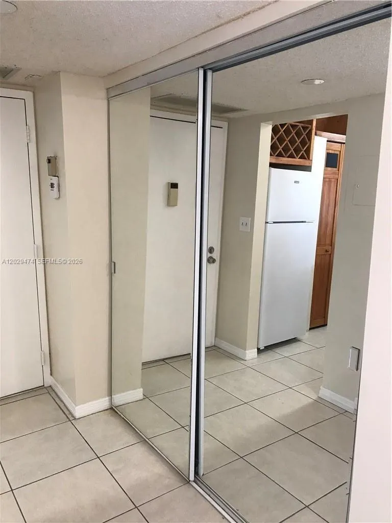 7081 Environ Blvd #242 Lauderhill, FL 33319
