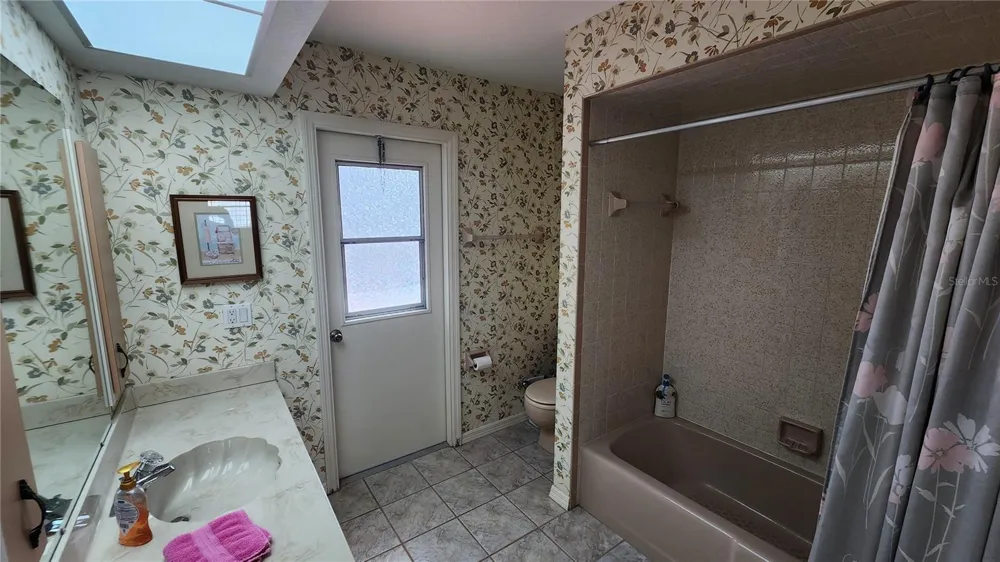 19842 MIDWAY BLVD Port Charlotte, FL 33948