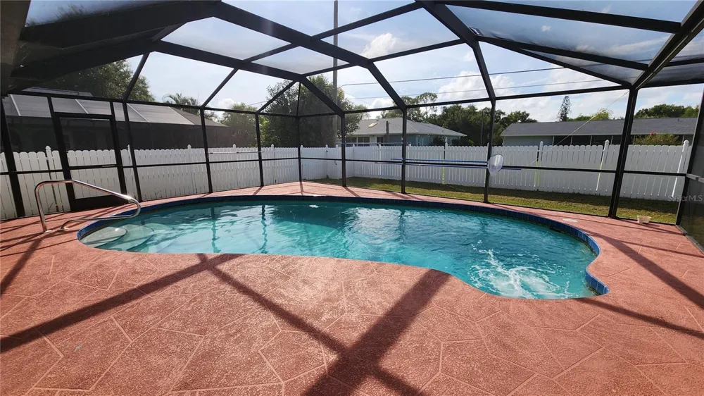 19842 MIDWAY BLVD Port Charlotte, FL 33948