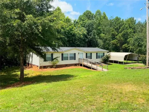 1042 Wells Creek Road
