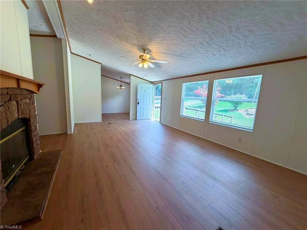 1042 Wells Creek Road Madison, NC 27025