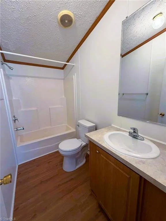 1042 Wells Creek Road Madison, NC 27025