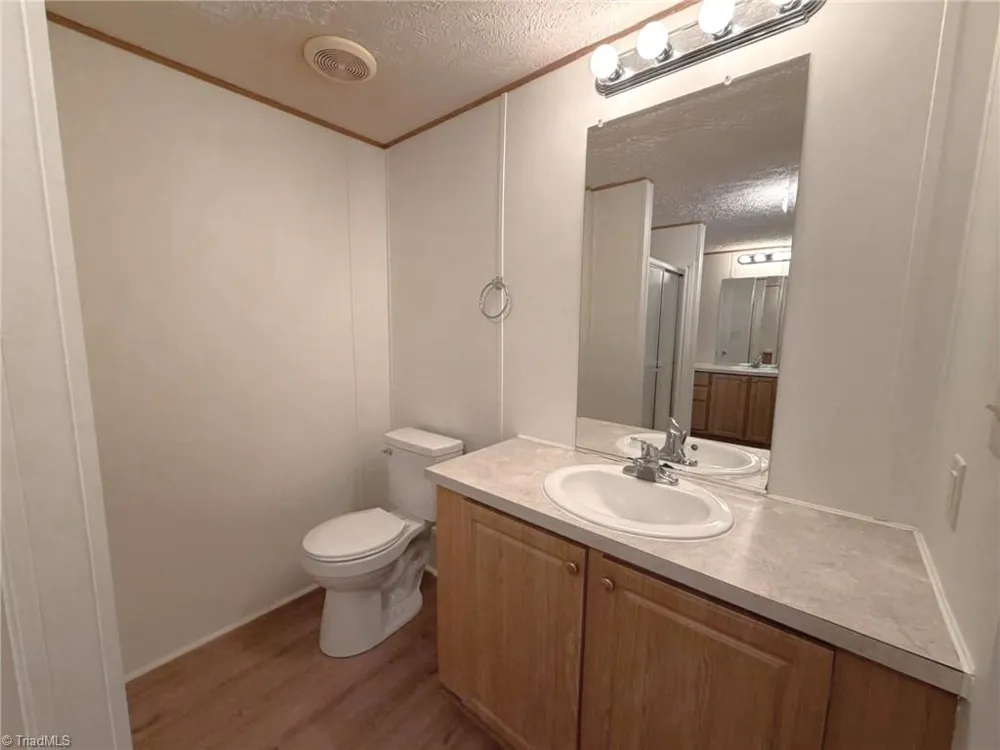 1042 Wells Creek Road Madison, NC 27025