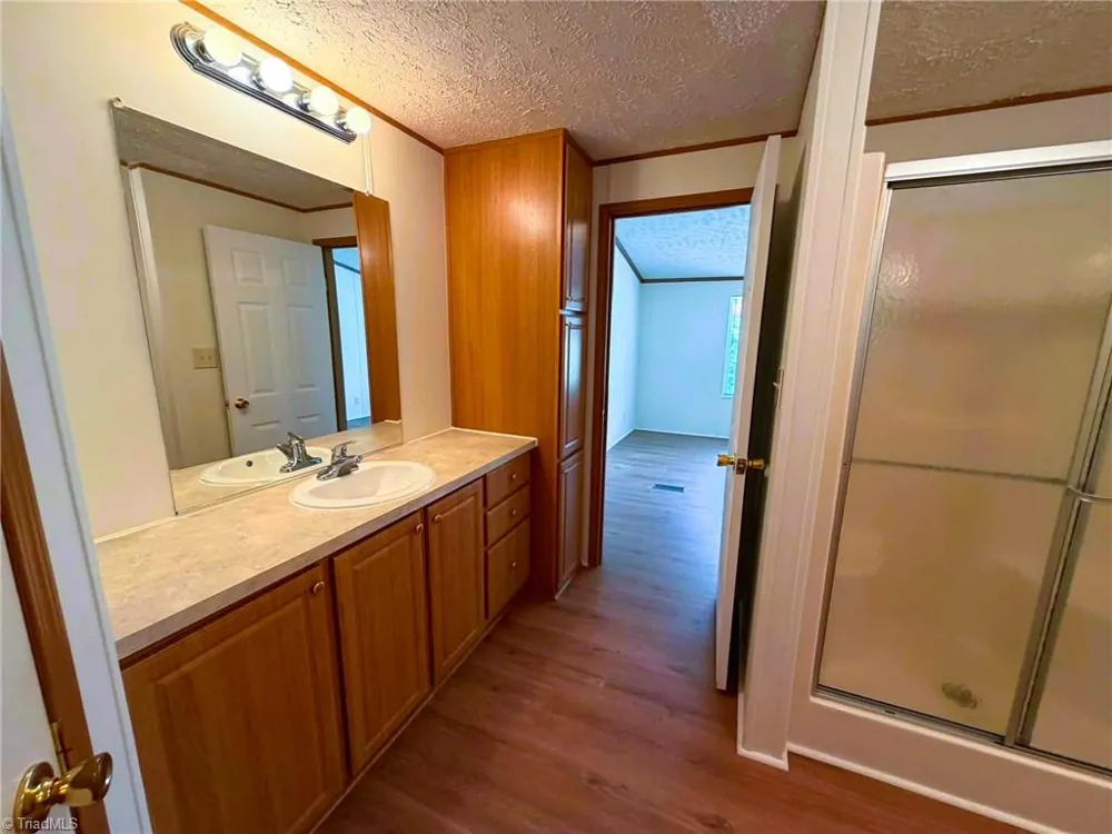 1042 Wells Creek Road Madison, NC 27025