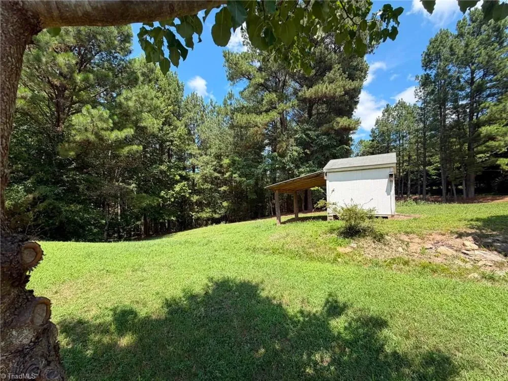 1042 Wells Creek Road Madison, NC 27025