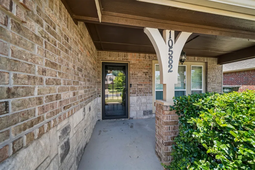 10582 121st EastAvenue Owasso, OK 74055