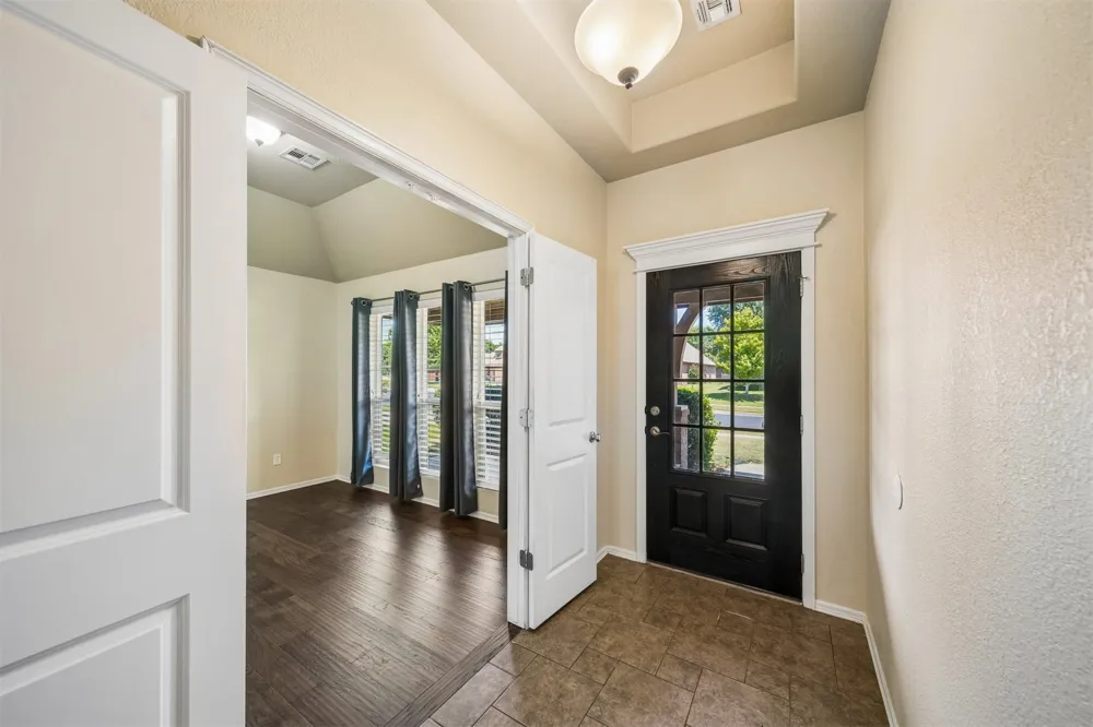 10582 121st EastAvenue Owasso, OK 74055