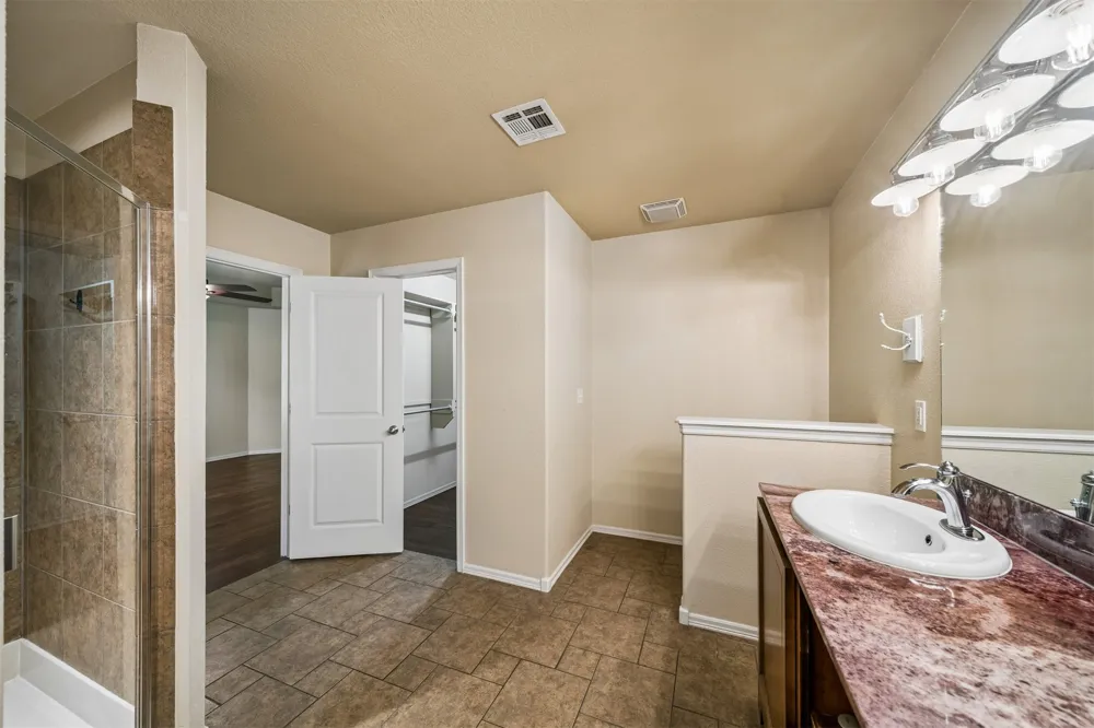 10582 121st EastAvenue Owasso, OK 74055