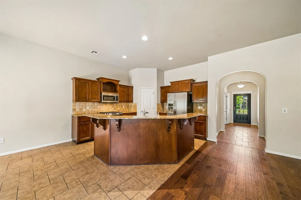 10582 121st EastAvenue Owasso, OK 74055