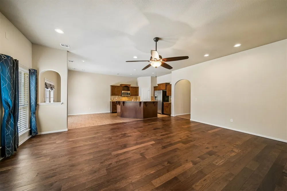 10582 121st EastAvenue Owasso, OK 74055