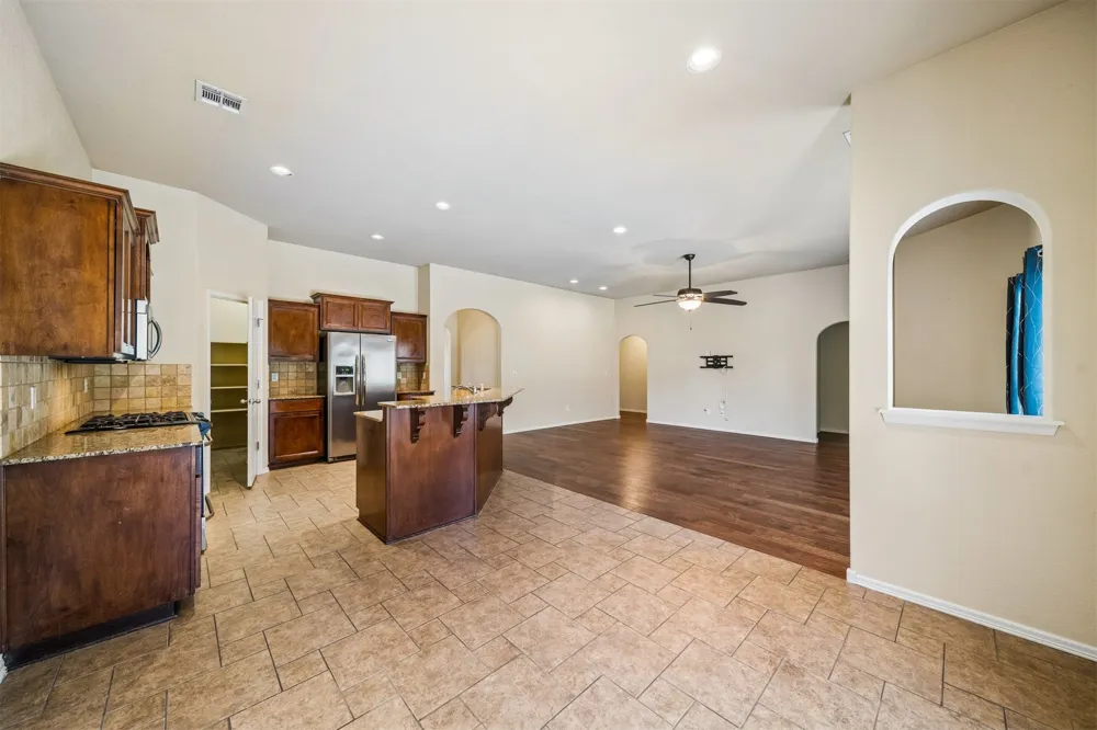 10582 121st EastAvenue Owasso, OK 74055