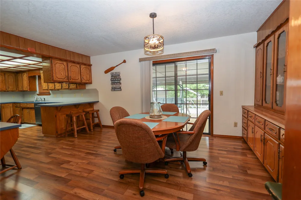 2030 Castle Rock Drive Sulphur, OK 73086