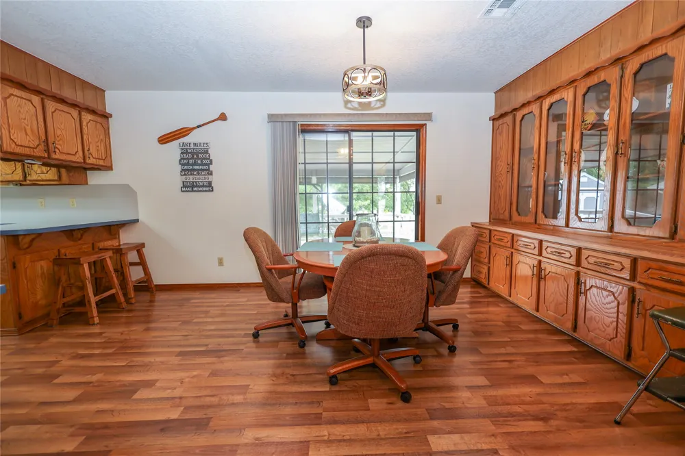2030 Castle Rock Drive Sulphur, OK 73086