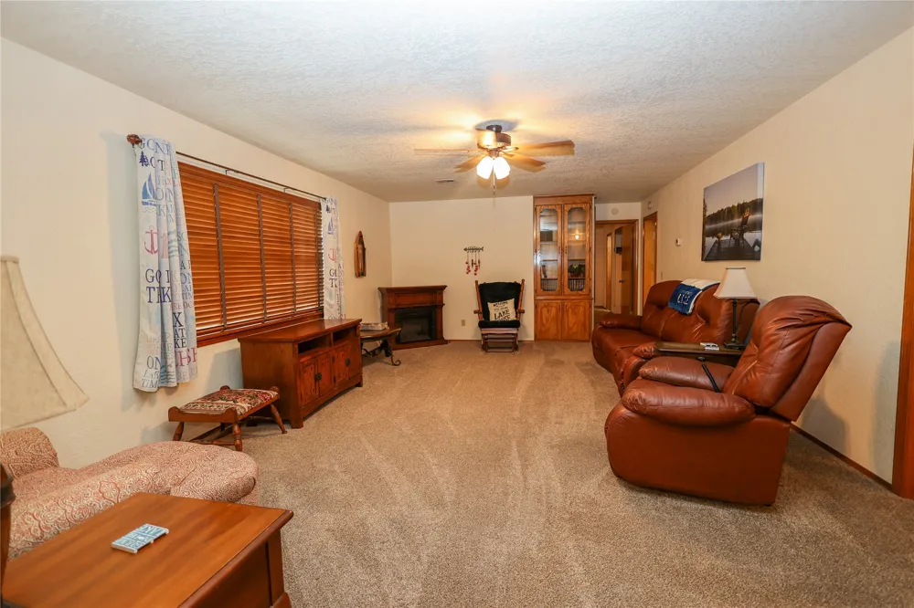 2030 Castle Rock Drive Sulphur, OK 73086