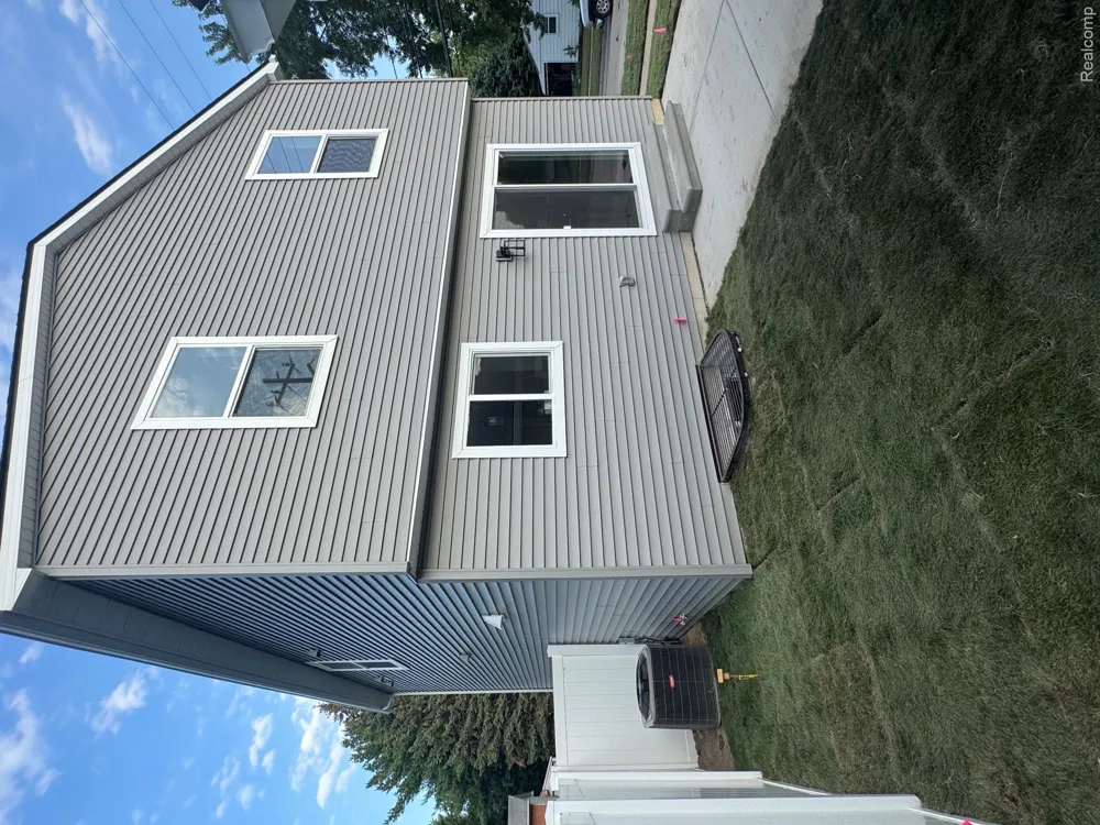27305 GROVELAND AVENUE Madison Heights City, MI 48071