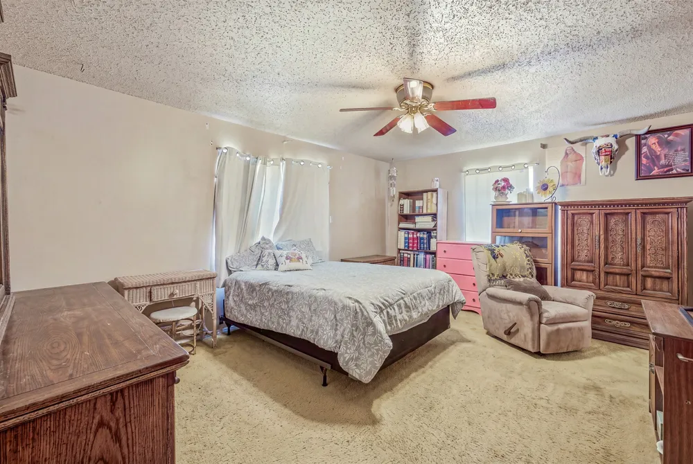 1642 Salesville Road Mineral Wells, TX 76067