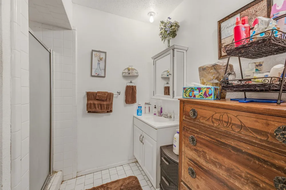 1642 Salesville Road Mineral Wells, TX 76067