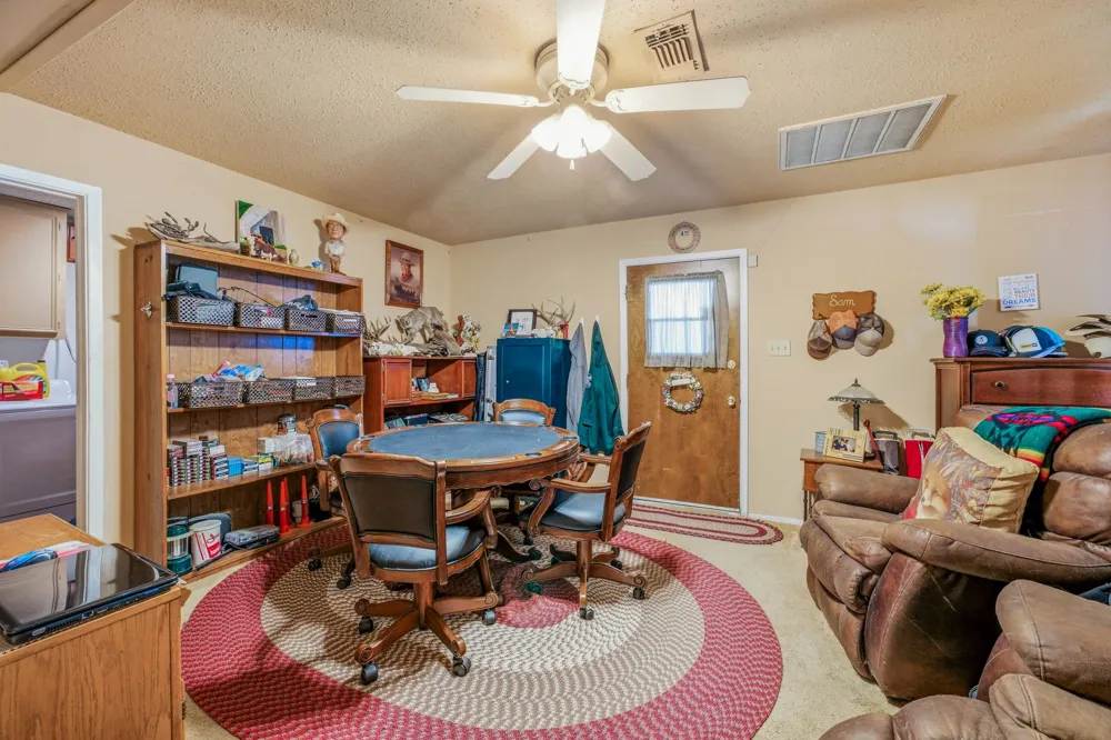 1642 Salesville Road Mineral Wells, TX 76067
