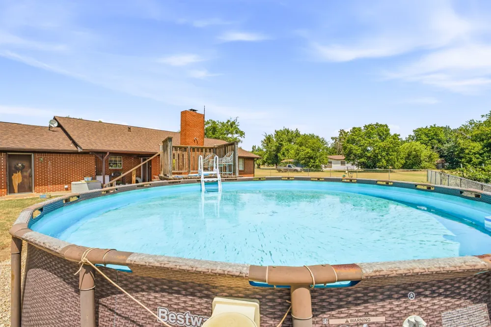 1642 Salesville Road Mineral Wells, TX 76067