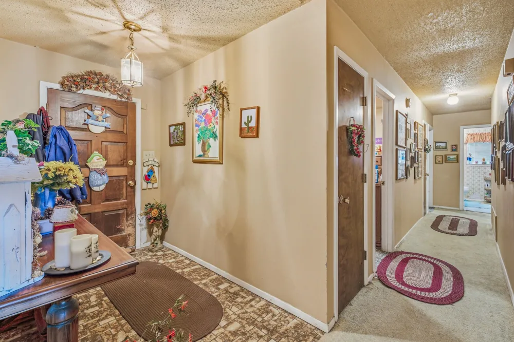 1642 Salesville Road Mineral Wells, TX 76067