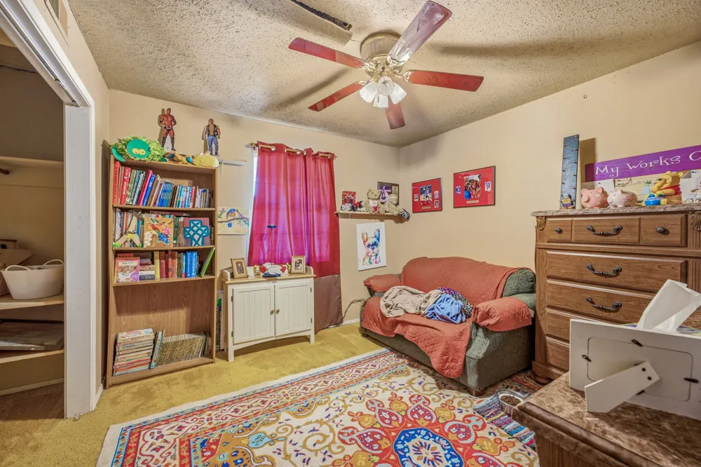 1642 Salesville Road Mineral Wells, TX 76067