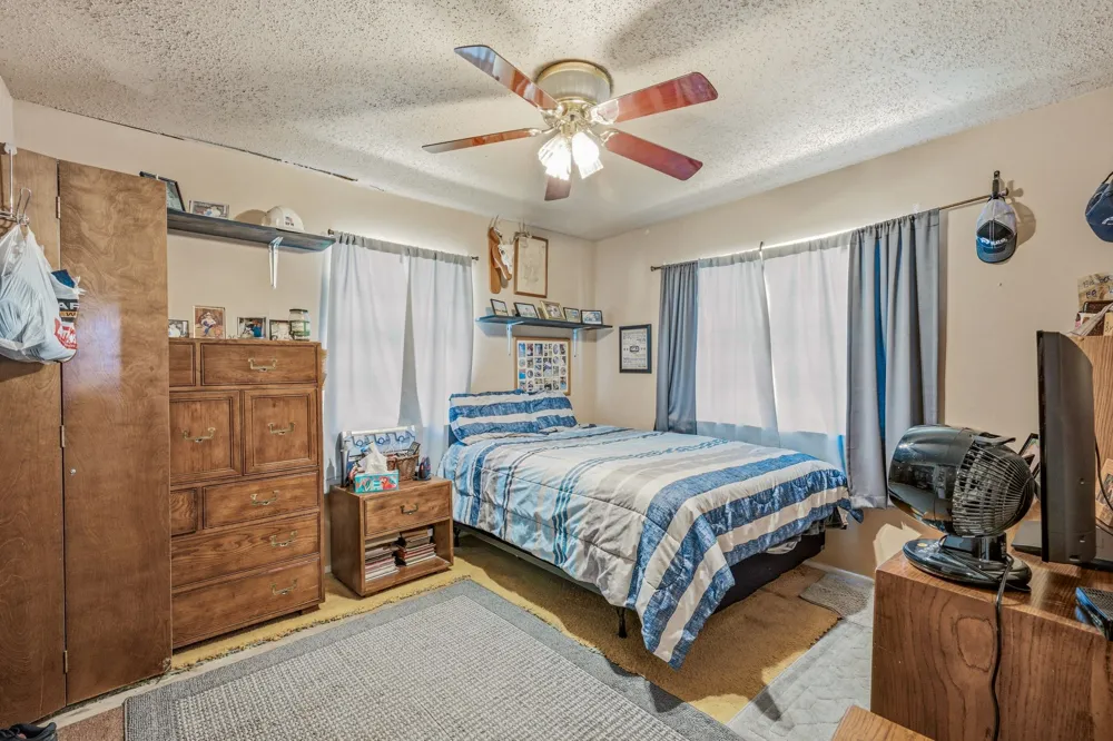1642 Salesville Road Mineral Wells, TX 76067