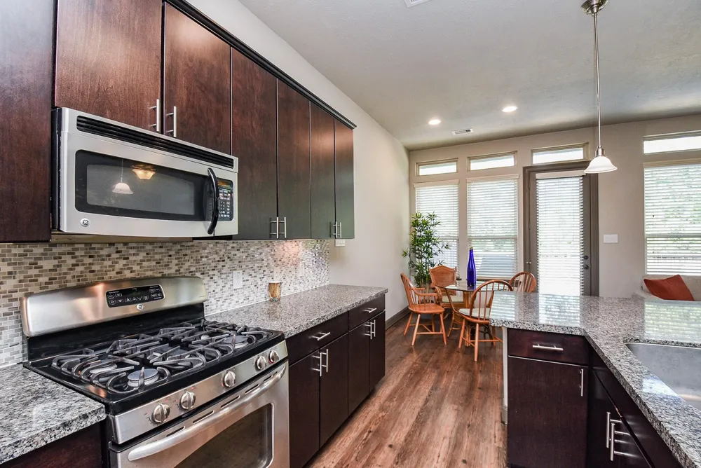 78 Aventura Place Spring, TX 77389