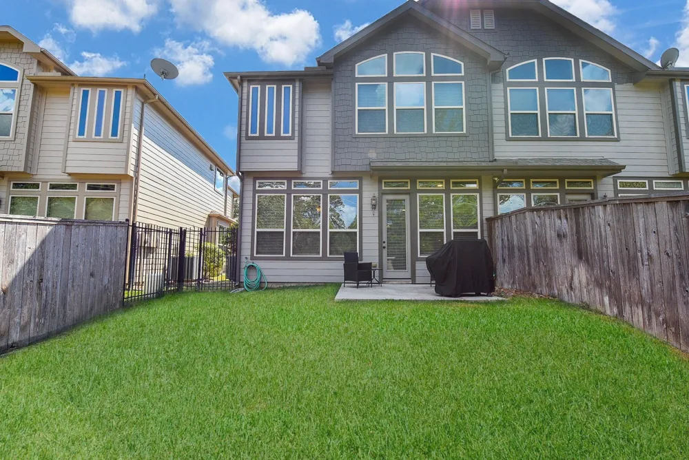 78 Aventura Place Spring, TX 77389