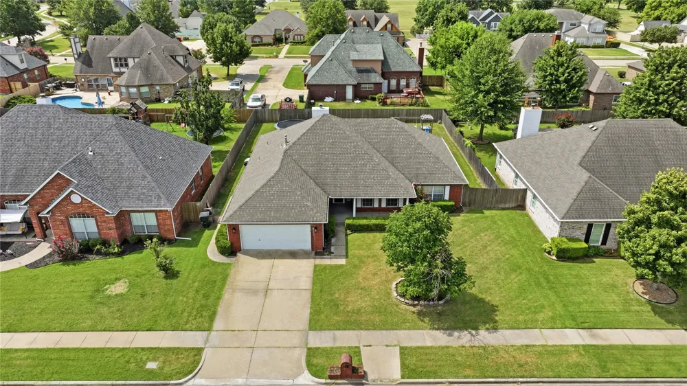 12408 E 79th Court Owasso, OK 74055