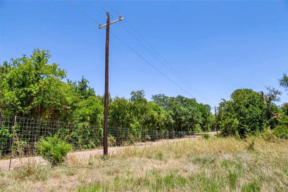 461 Grand Canyon Drive Oglesby, TX 76561